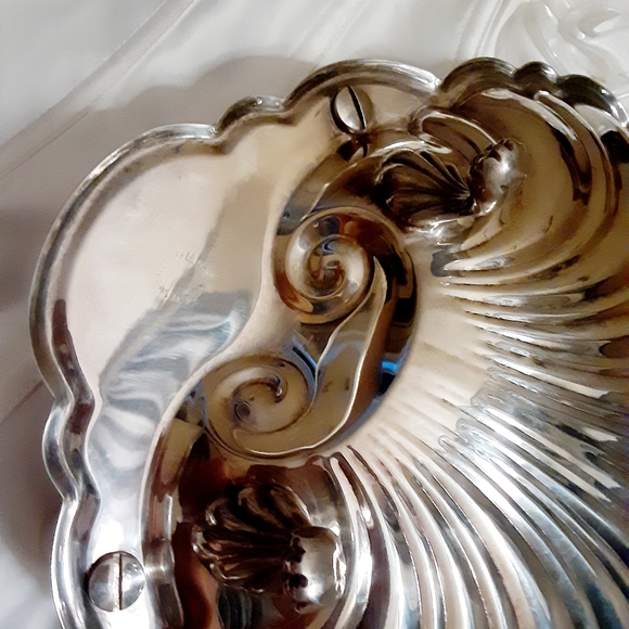 Vintage Clamshell Seashell Vintage Footed Tray Plate Dish - Picture 9 of 9